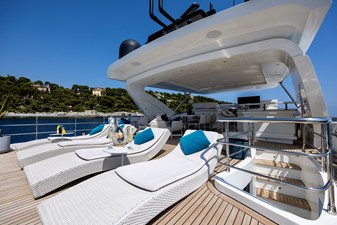 ANASTASIA V 44 