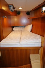 PEREGRINE 39 Guest Berth