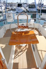 PEREGRINE 67 Cockpit Table