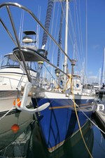 PEREGRINE 83 Dockside Bow