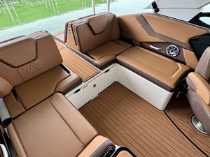 024 Yamaha 252SD NLNL 80 