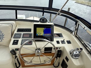 STARLITE 15 Flybridge Helm