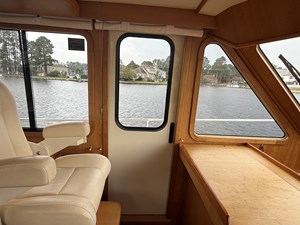 STARLITE 28 Port Side Door
