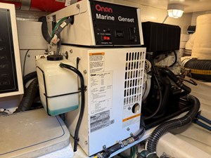 STARLITE 41 Onan Generator