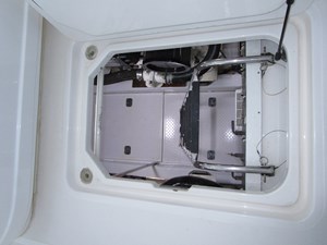 ENDLESS SUMMER 51 Helm deck engine room access