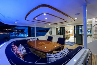 SUPERSTAR 2001 WESTPORT Motor Yacht Raised Pilothouse Motor Yacht Yacht MLS #455932 5