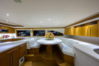 SUPERSTAR 2001 WESTPORT Motor Yacht Raised Pilothouse Motor Yacht Yacht MLS #455932 39