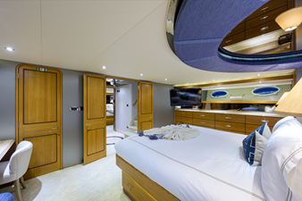 SUPERSTAR 2001 WESTPORT Motor Yacht Raised Pilothouse Motor Yacht Yacht MLS #455932 47