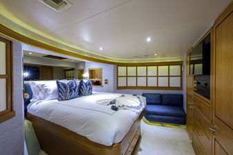 SUPERSTAR 2001 WESTPORT Motor Yacht Raised Pilothouse Motor Yacht Yacht MLS #455932 60