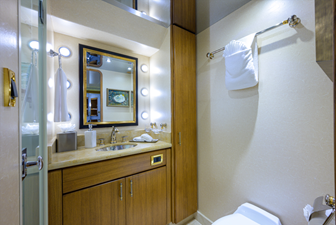 SUPERSTAR 2001 WESTPORT Motor Yacht Raised Pilothouse Motor Yacht Yacht MLS #455932 62