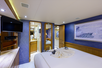 SUPERSTAR 2001 WESTPORT Motor Yacht Raised Pilothouse Motor Yacht Yacht MLS #455932 68