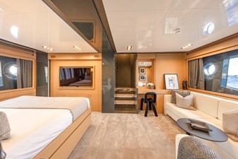 SILVER BREEZE 7 Main Stateroom