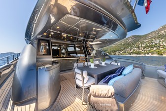 SILVER BREEZE 13 Main Deck