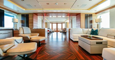 SUPERYACHT W 2 