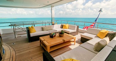 SUPERYACHT W 27 