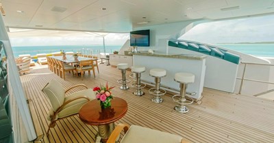 SUPERYACHT W 32 
