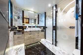SUPERYACHT W 34 Guest Ensuite