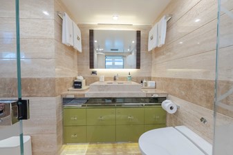 SUPERYACHT W 32 2nd VIP Ensuite