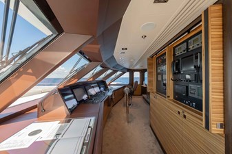 SUPERYACHT W 46 Pilothouse