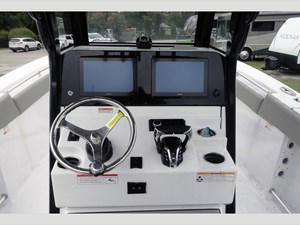 26' Sportsman 2025 262 Open 18 