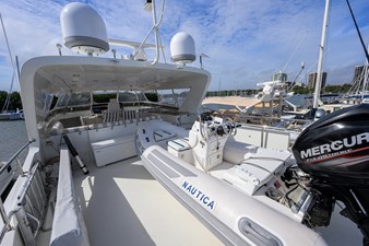 ST. TROPEZ  18 68_cheoy_lee_st_tropez_flybridge_01