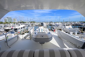 ST. TROPEZ  20 68_cheoy_lee_st_tropez_flybridge_06