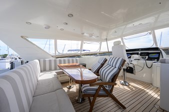 ST. TROPEZ  23 68_cheoy_lee_st_tropez_flybridge_10
