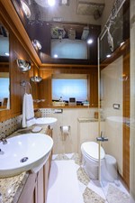 ST. TROPEZ  60 68_cheoy_lee_st_tropez__head_03