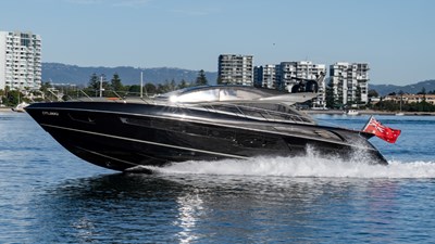 ZAZA | 2013 SUNSEEKER PREDATOR 68