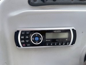 24' Bentley 2017 Encore 240 Cruise SE 17 