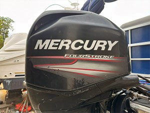 24' Bentley 2017 Encore 240 Cruise SE 22 