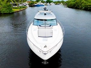 6000 SPORT YACHT 9 