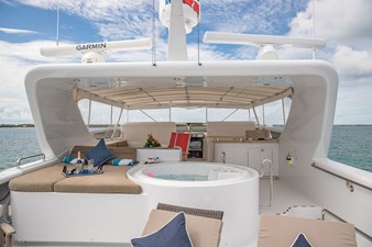 Flybridge Jacuzzi