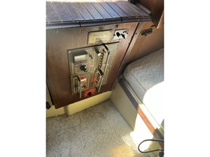 MARYANN 4 Electrical panel