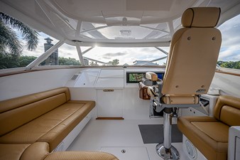 49_garlington_perfection_flybridge_30