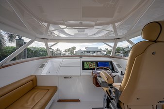 49_garlington_perfection_flybridge_38