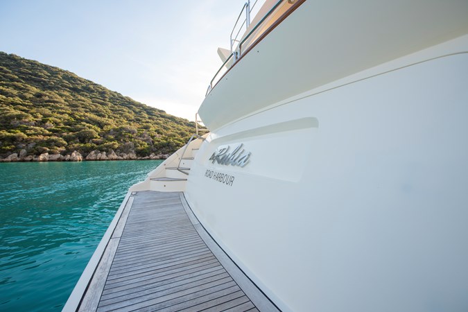 La Rubia Exterior – Swim Platform