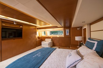 La Rubia 53 La Rubia Interior – Double Cabin