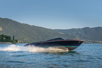 RIVA AQUARIVA SPECIAL 4 RIVA AQUARIVA SPECIAL 2026 RIVA YACHT AQUARIVA SPECIAL Motor Boat Yacht MLS #456143 4