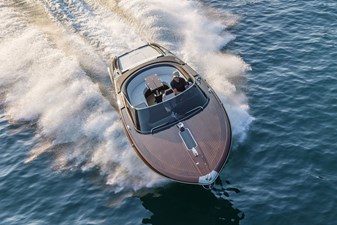 RIVA AQUARIVA SPECIAL 6 RIVA AQUARIVA SPECIAL 2026 RIVA YACHT AQUARIVA SPECIAL Motor Boat Yacht MLS #456143 6