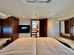 No Name 19 No Name 2026 PRINCESS YACHTS F50 Motor Yacht Yacht MLS #456155 19