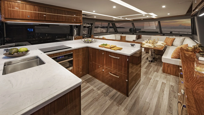 72 SPORTS MOTOR YACHT 34 