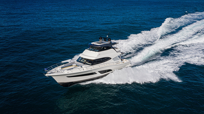 64 SPORTS MOTOR YACHT 2 