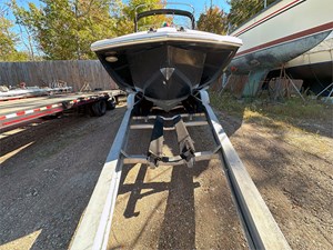 24' Regal 2014 FasDeck 24  9 