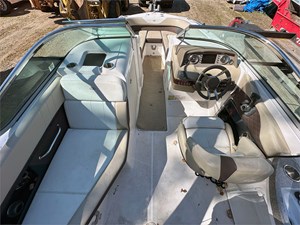 24' Regal 2014 FasDeck 24  15 