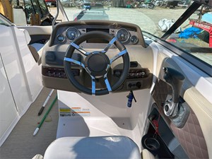 24' Regal 2014 FasDeck 24  22 