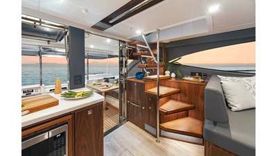 46 SPORTS MOTOR YACHT 13 