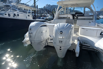 Pursuit OS 325 Offshore 12 