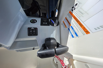 Pursuit OS 325 Offshore 30 