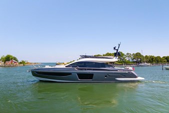 SECOND CHANCES 0 2024-azimut-s7-power-9971000-20251007115007935-1-1